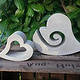 Herzenskulpturen  1. Herz mit Spirale 30 cm  2. Tropfenherz  20 cm   Auswahl puristisch, vintage weiss, Blattgold + 4 €, Blatts