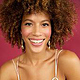 Natürliches Commercial-Headshot mit authentischer Ausstrahlung für internationale Werbekampagnen und Modelportfolios
